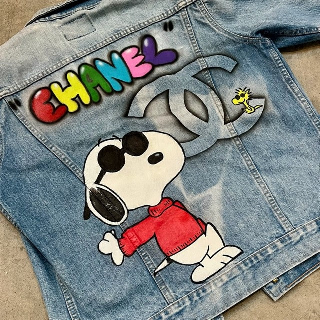 HANDPAINTED DENIM JACKET – SNOOPY